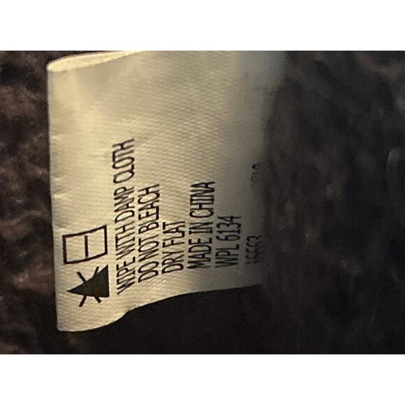 GUC Muk Luks Gray Knit Boots Hard Sole Furry Lining Slip On Size Medium (7-8) - Picture 5 of 6